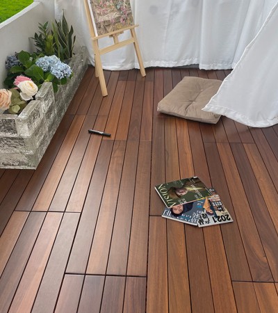 Self paving of balcony floor, laying of outdoor outdoor household renovation, solid wood heavy ant wood anti-corrosion wood floor
