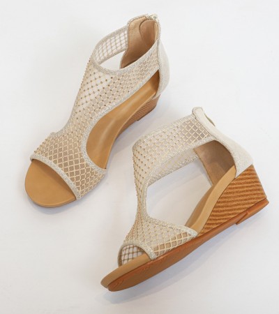 Women's shoes