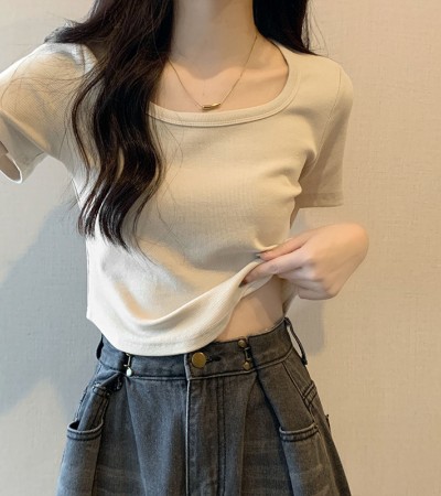 Women's clothing