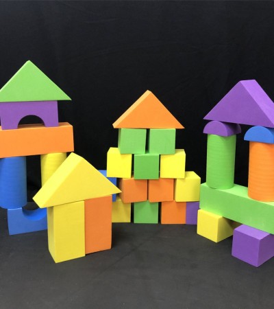 A new geometric model of children's building blocks kindergarten educational play toys