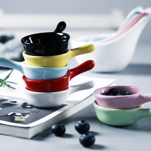 Creative Japanese Handle Mini Porcelain Dish Sauce Vinegar Dish Sauce Dish Dipping Dish Ceramic Seasoning Dish